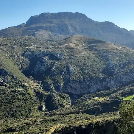 Vagelis Appartement Mourteri